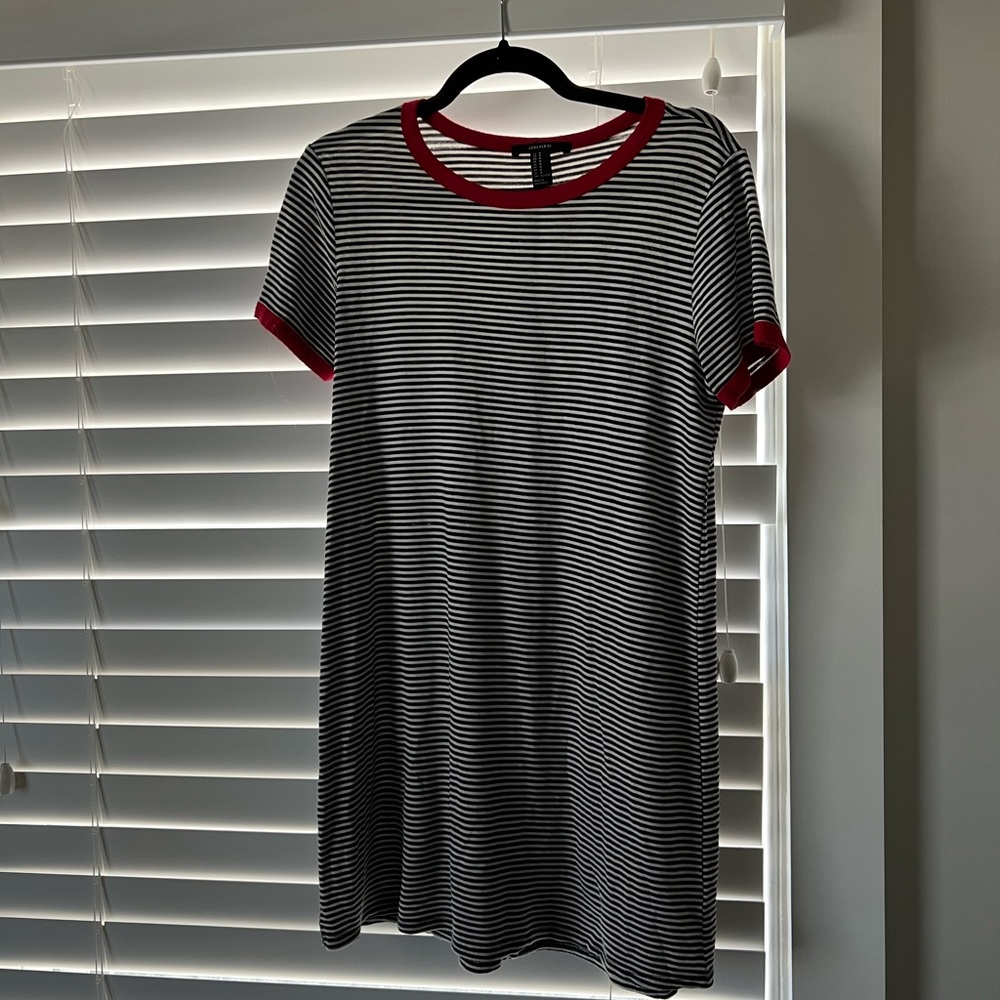 T-shirt dress